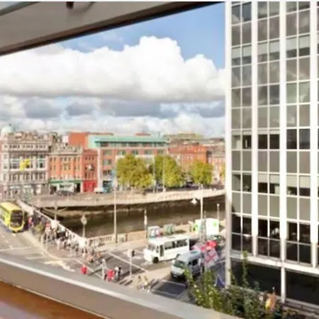 Modern In Heart Of Apartamento *