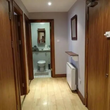 Modern In Heart Of * Dublín